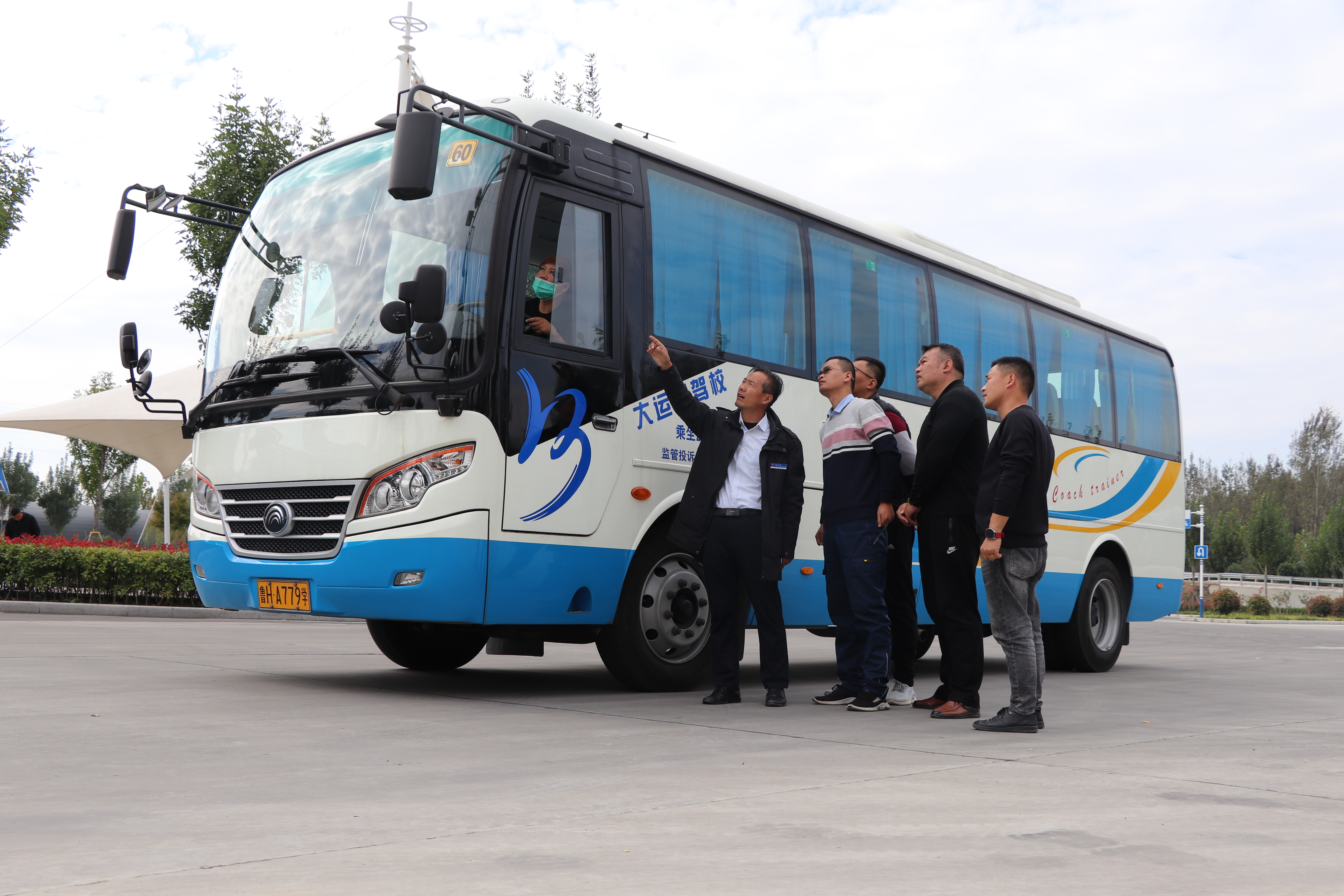 【濟寧大運河駕?！俊半p十一”學車鉅惠，大車直降千元！(圖5)