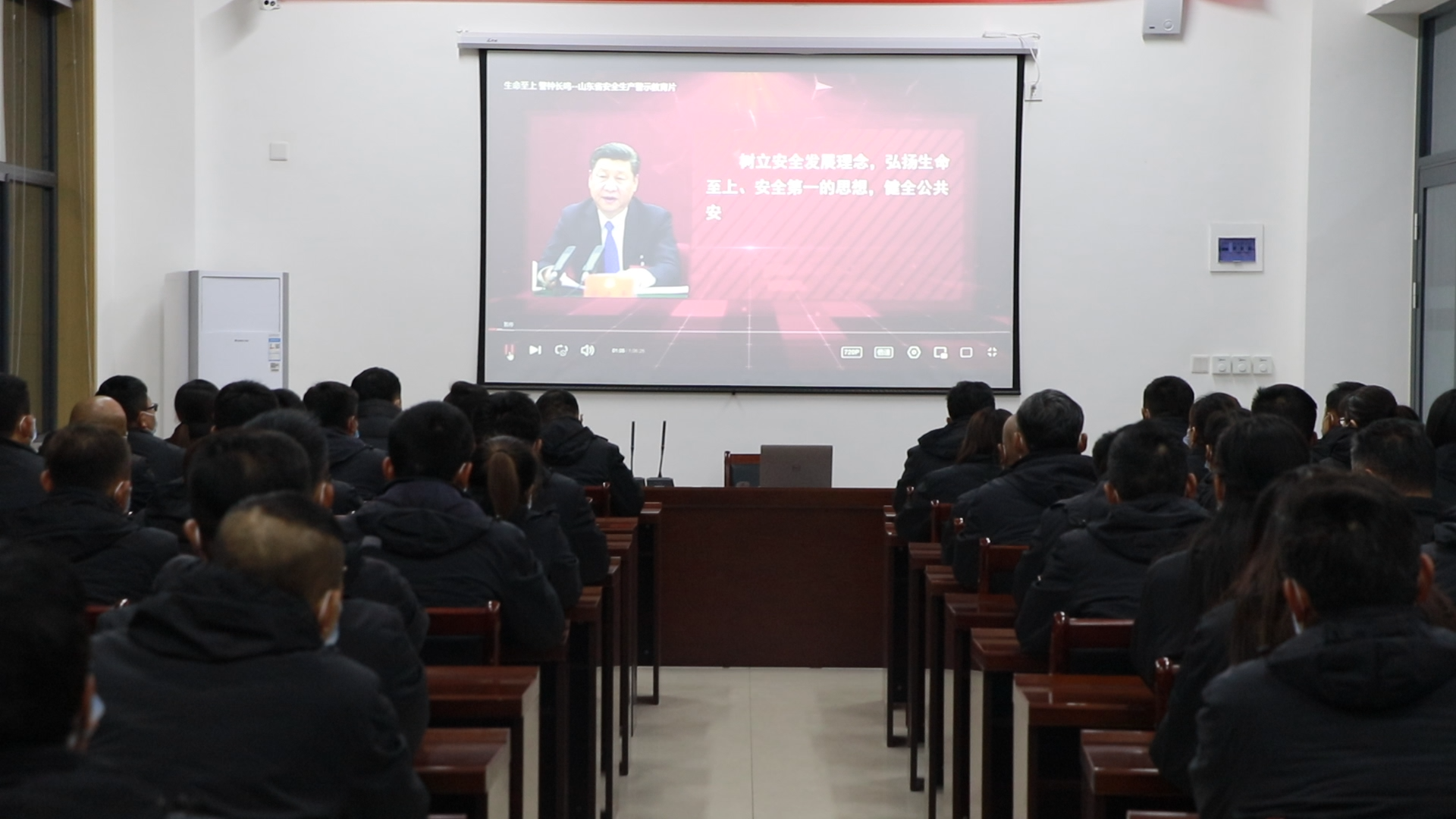 【濟寧大運河駕?！吭鷮嶉_展2022年安全生產“開工第一課”！(圖5)