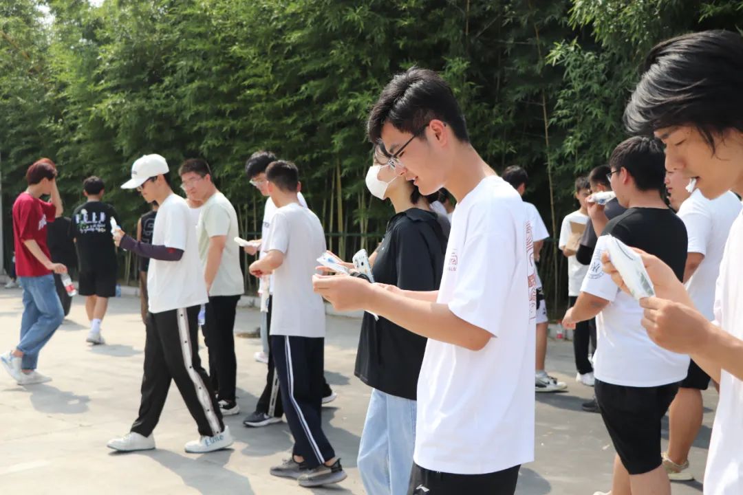 【濟寧大運河駕?！垦籽紫娜账颓鍥?，用心服務沁人心！(圖7)