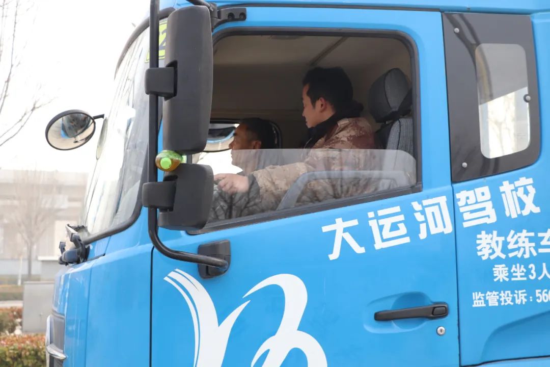 【濟寧大運河駕?！看筌嚒爸蓖ò唷比律?，設備車考試訓練！(圖5)