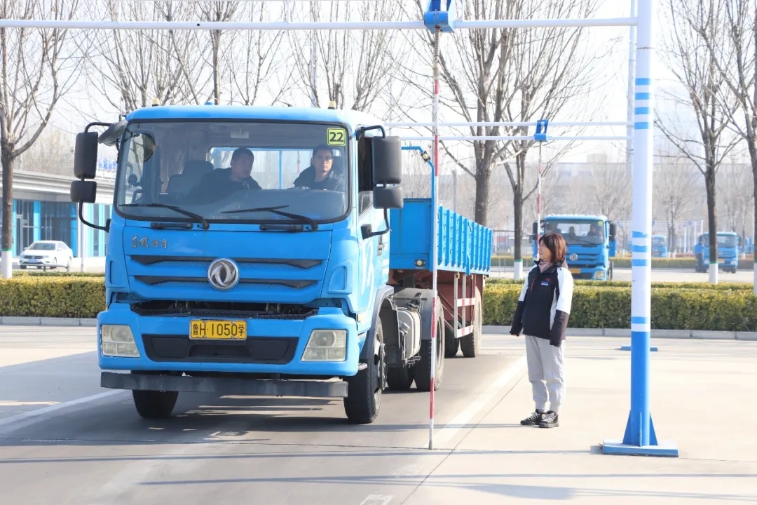 專注大車培訓 最快36天拿證   年終鉅惠：學大車3999！(圖3)