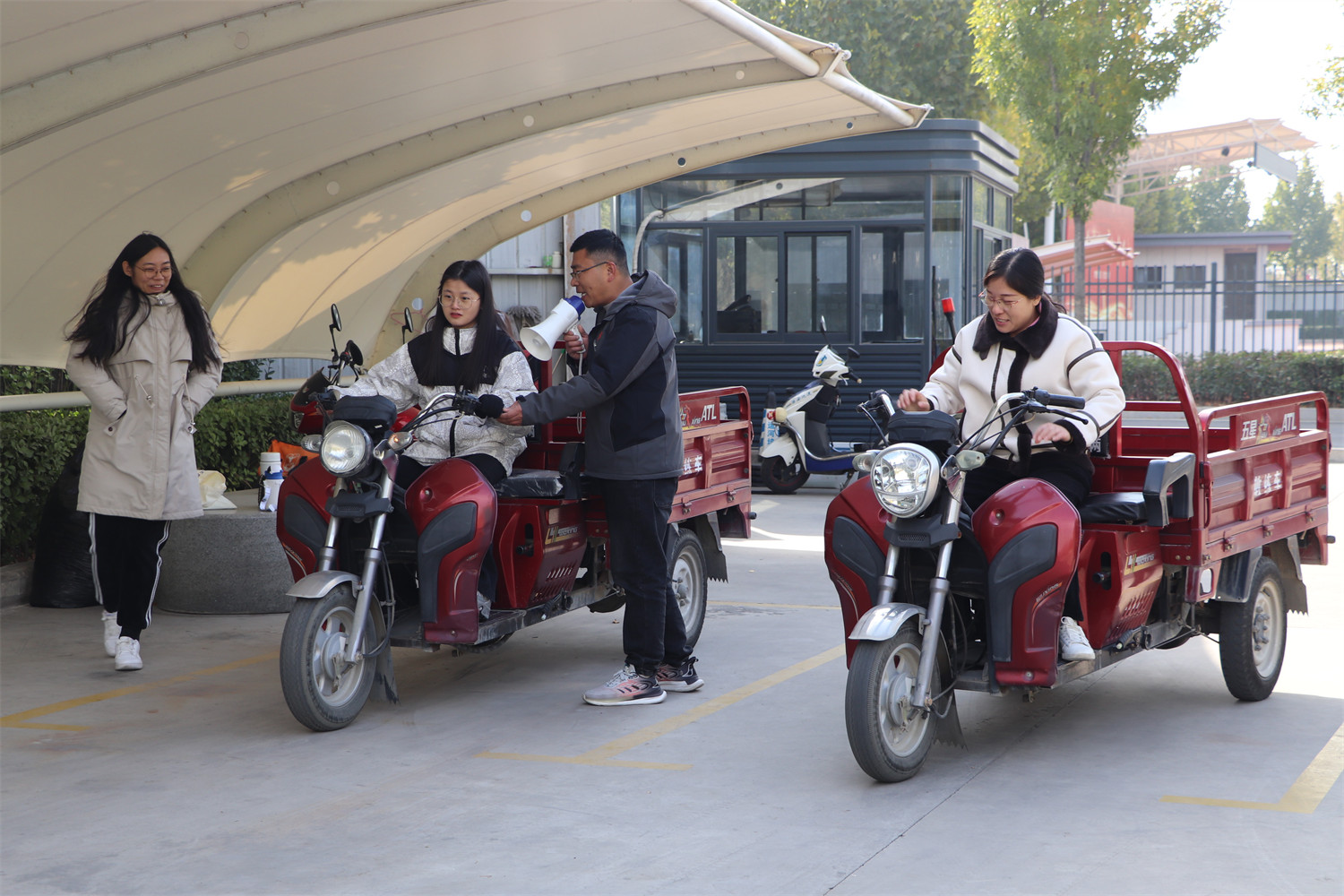 學摩托車駕照：388元！簡單易學，快捷拿證(圖2)
