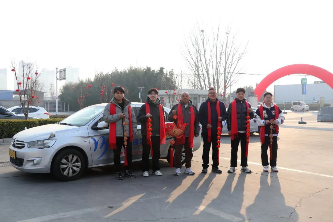 新春快樂，蛇年大吉！濟寧大運河駕校給您拜年啦！(圖3)