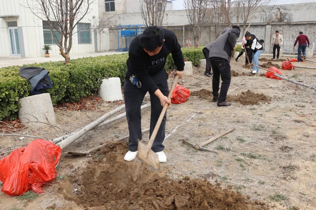 駕校春日行動：“植”此青綠，共筑綠意之路(圖5)