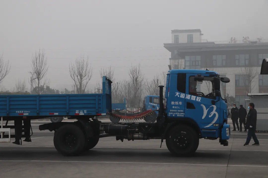 【溫馨提示】大霧天氣行車注意事項要牢記！(圖4)
